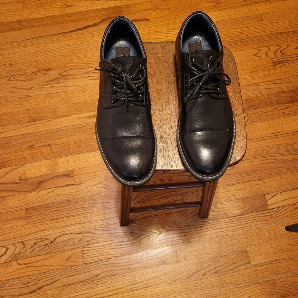 Men's black 9.5 dress shoes - Picture 1 of 3